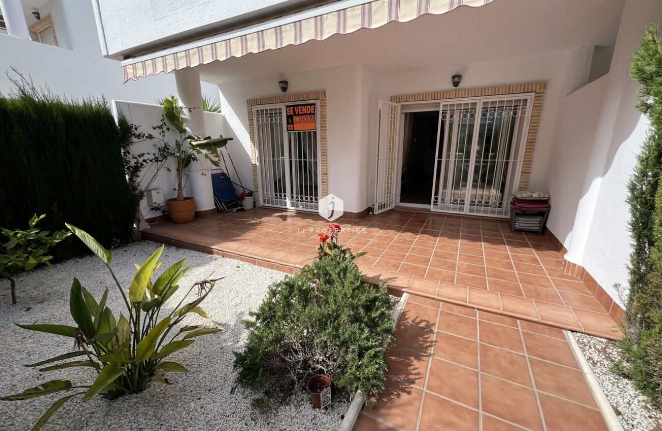 Resale - Apartment / flat -
Orihuela Costa - Villamartín