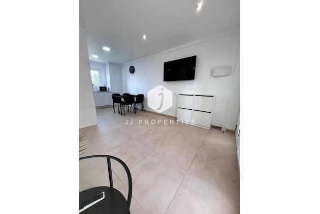 Resale - Apartment / flat -
Cabo Roig - Costa Blanca