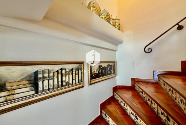 Resale - Chalet -
Orihuela Costa - La Zenia