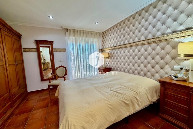 Resale - Chalet -
Orihuela Costa - La Zenia