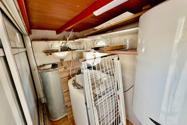 Resale - Chalet -
Orihuela Costa - La Zenia