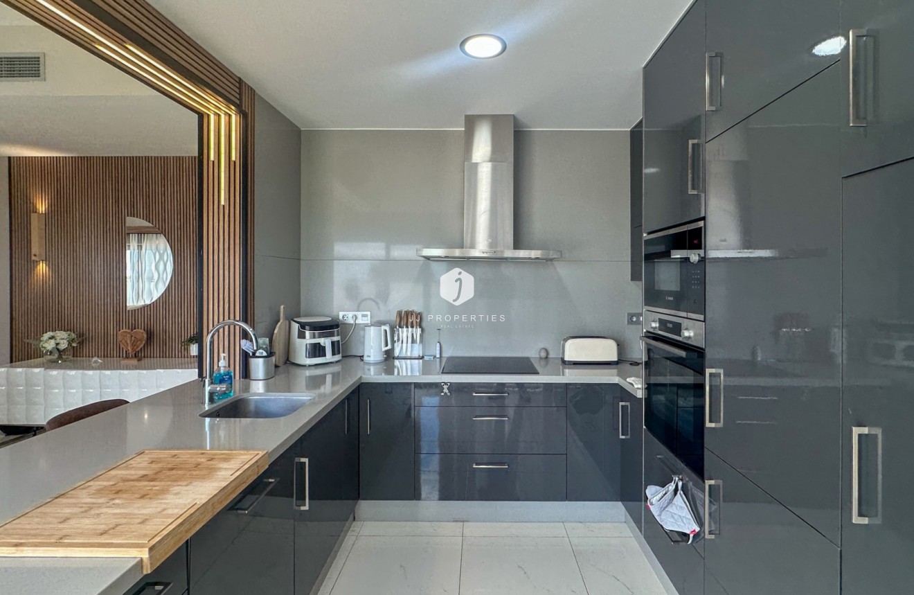 Resale - Villa -
Orihuela Costa - Costa Blanca