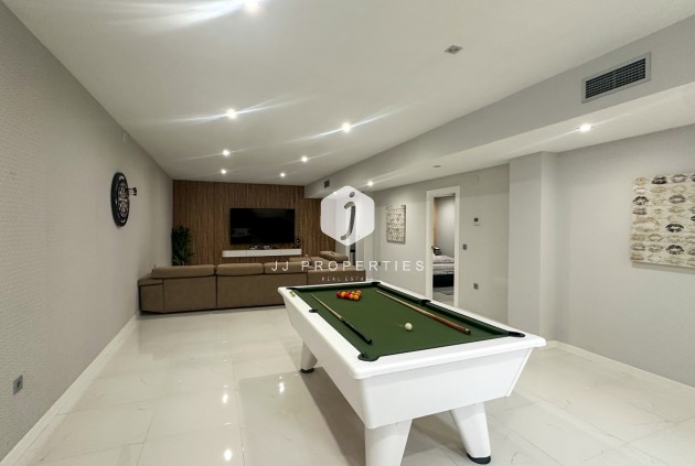Resale - Villa -
Orihuela Costa - Costa Blanca