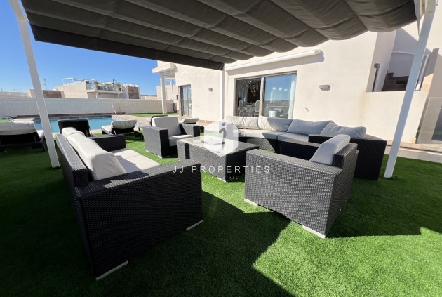 Resale - Villa -
Orihuela Costa - Costa Blanca