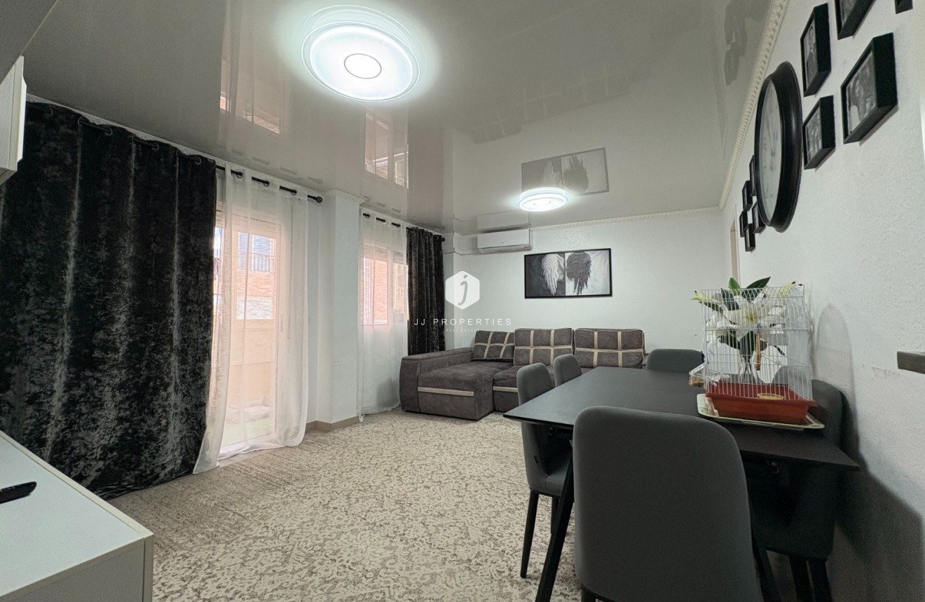 Segunda mano - Apartamento / piso -
Torrevieja - Costa Blanca