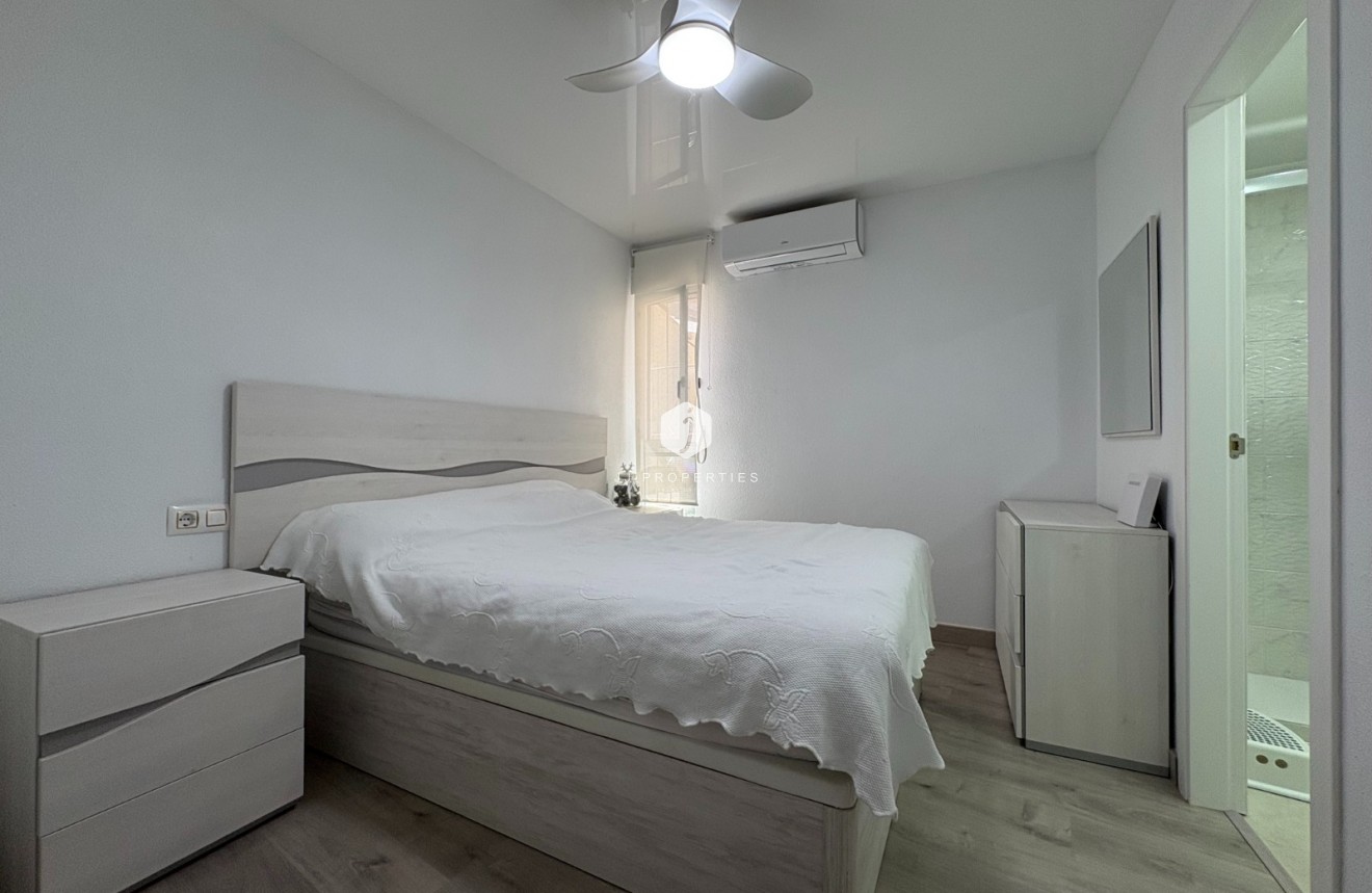 Segunda mano - Apartamento / piso -
Torrevieja - Costa Blanca