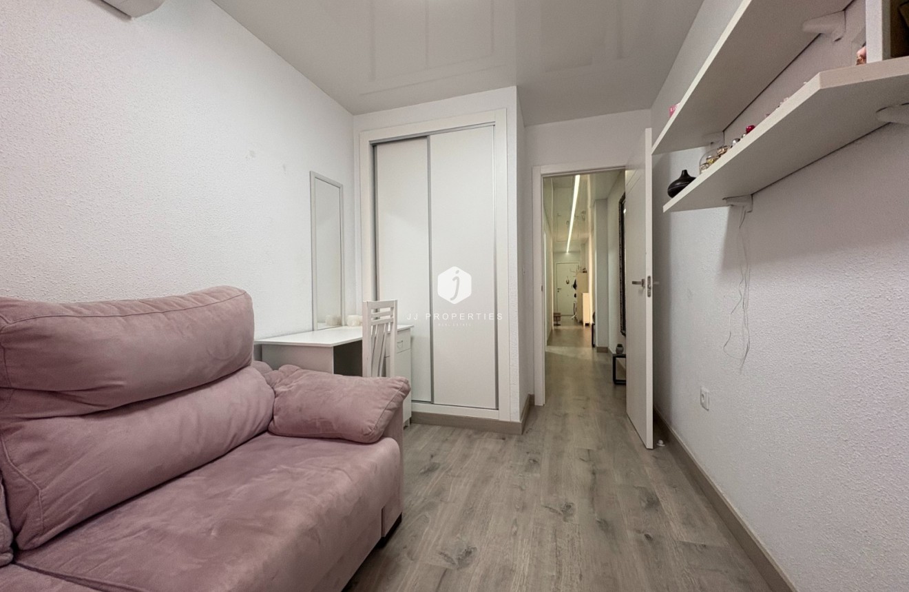 Segunda mano - Apartamento / piso -
Torrevieja - Costa Blanca
