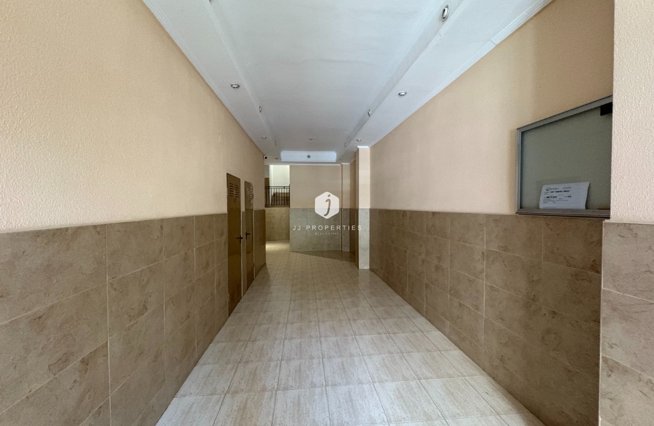 Segunda mano - Apartamento / piso -
Torrevieja - Costa Blanca