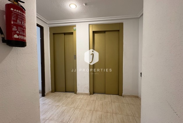 Segunda mano - Apartamento / piso -
Torrevieja - Costa Blanca