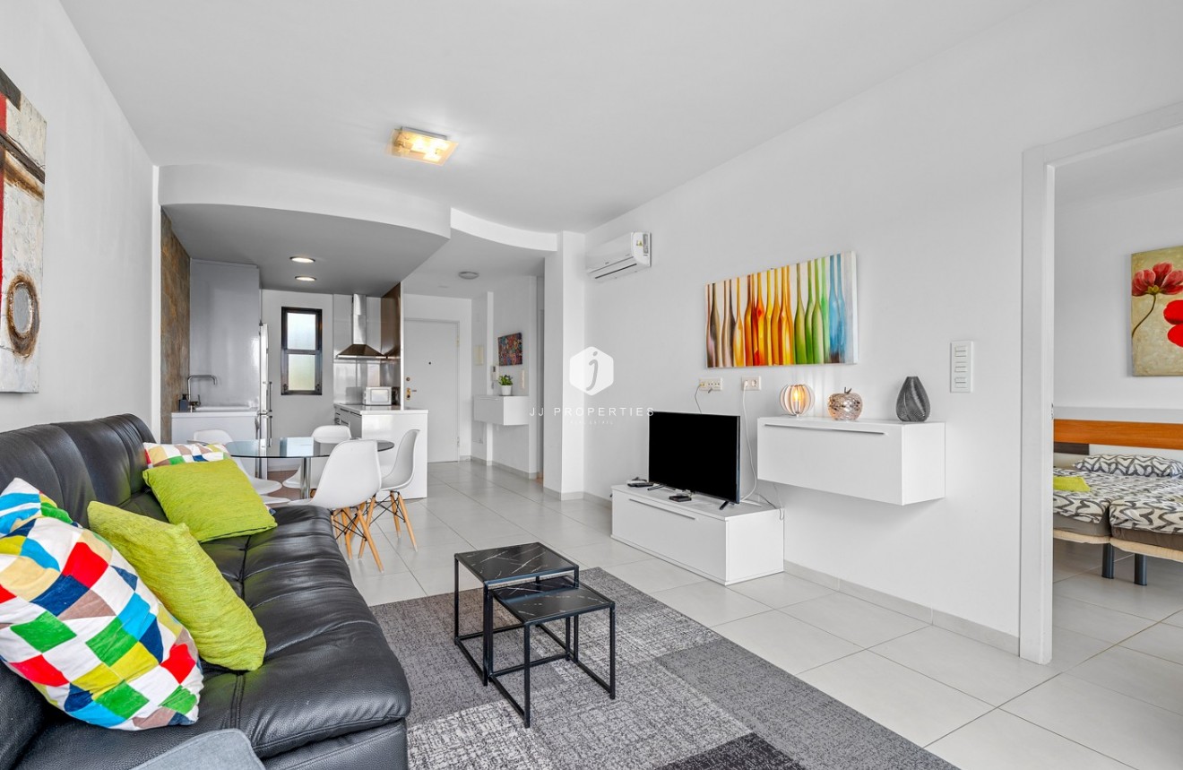 Resale - Apartment / flat -
Orihuela Costa - Costa Blanca
