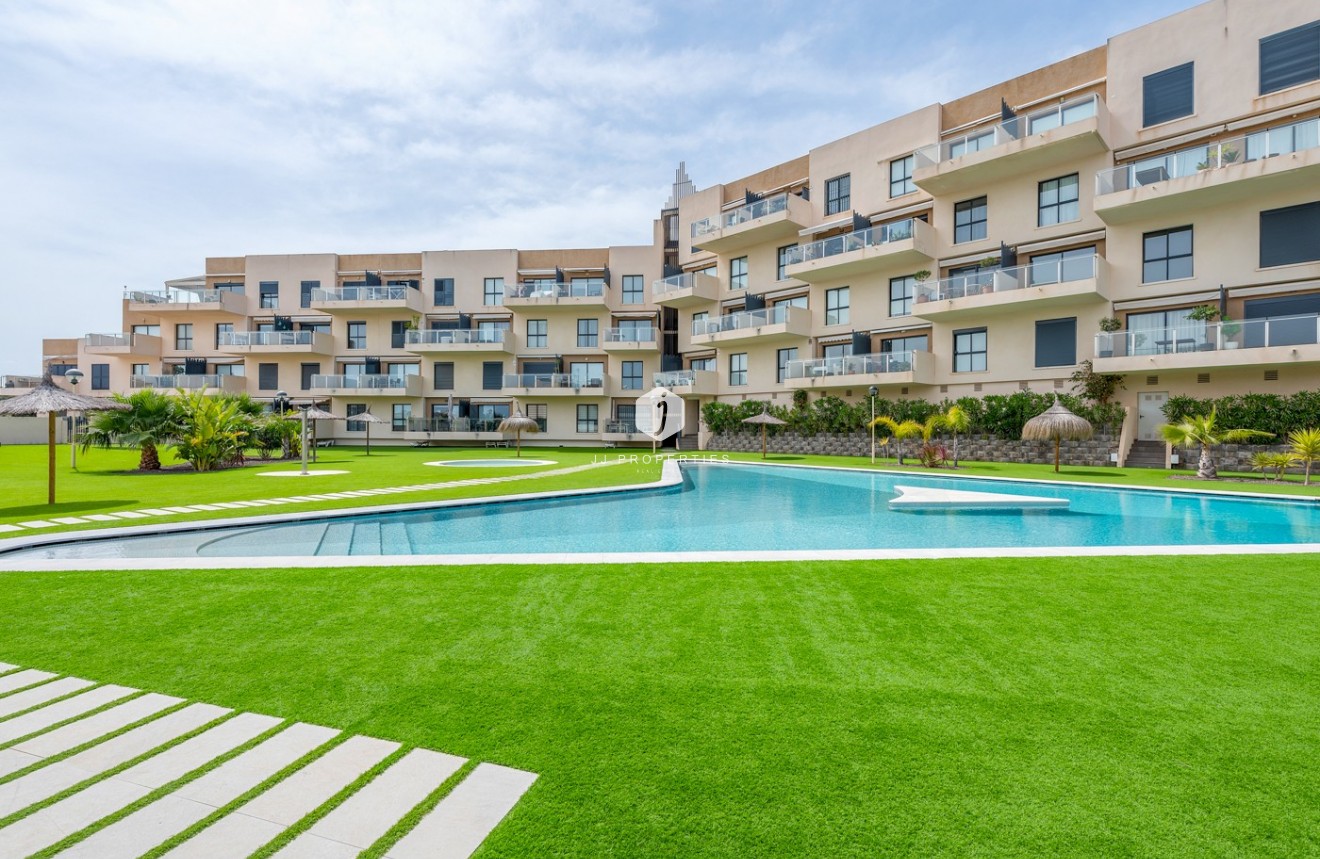 Resale - Apartment / flat -
Orihuela Costa - Costa Blanca