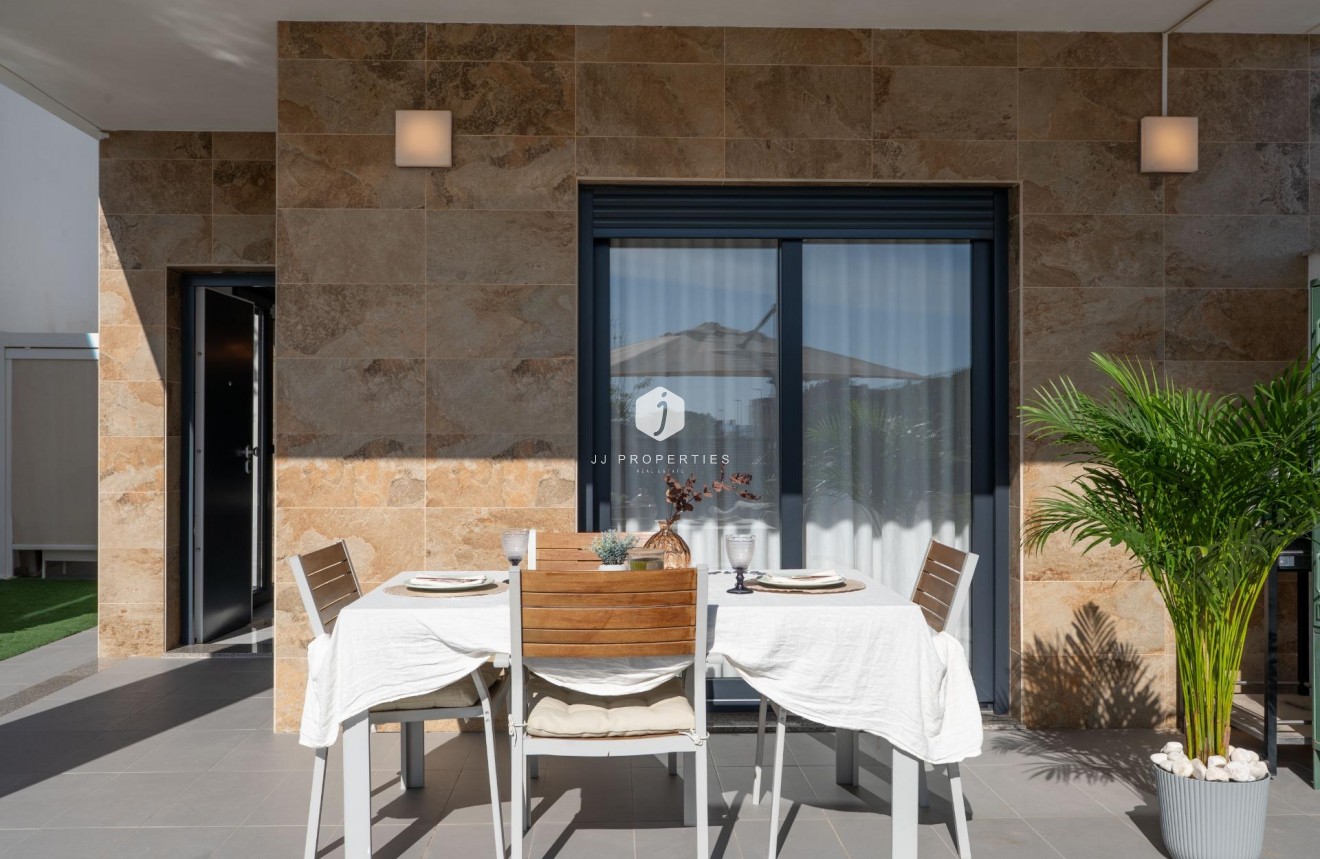 Resale - Villa -
Bigastro - D6