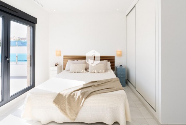 Resale - Villa -
Bigastro - D6