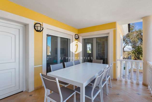 Resale - Villa -
Ciudad De Las Comunicaciones - Costa Blanca