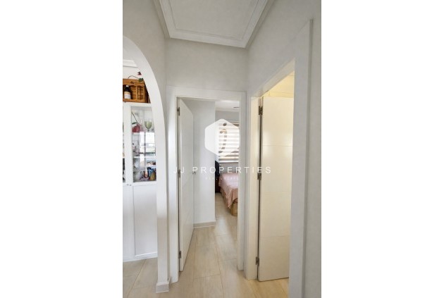 Resale - Apartment / flat -
Lomas de Caboroig - Costa Blanca
