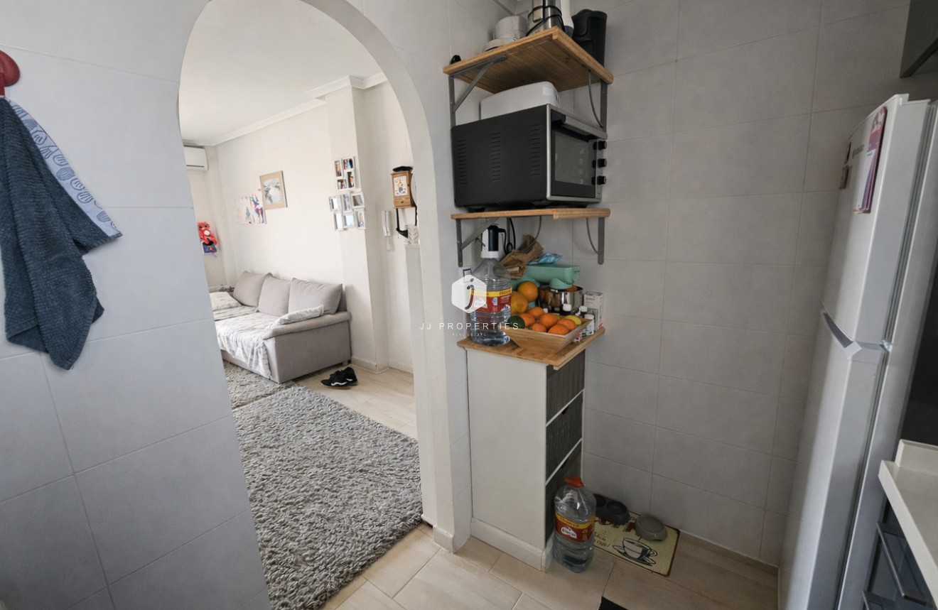 Resale - Apartment / flat -
Lomas de Caboroig - Costa Blanca