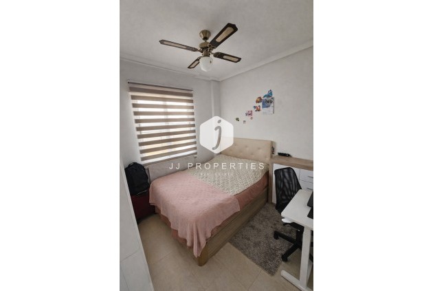 Resale - Apartment / flat -
Lomas de Caboroig - Costa Blanca