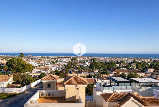 Resale - Apartment / flat -
Lomas de Caboroig - Costa Blanca