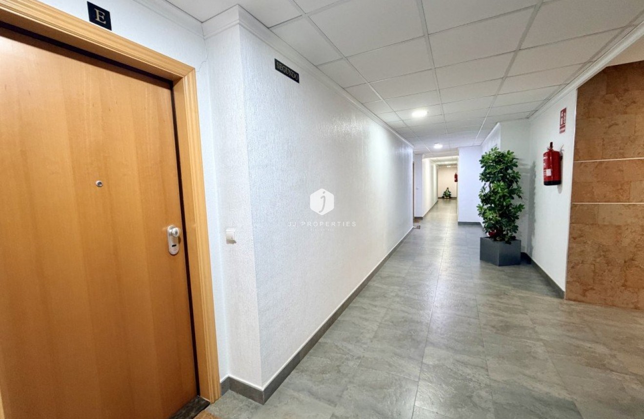 Segunda mano - Apartamento / piso -
Dolores - Costa Blanca
