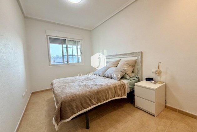 Segunda mano - Apartamento / piso -
Dolores - Costa Blanca