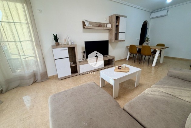 Segunda mano - Apartamento / piso -
Dolores - Costa Blanca