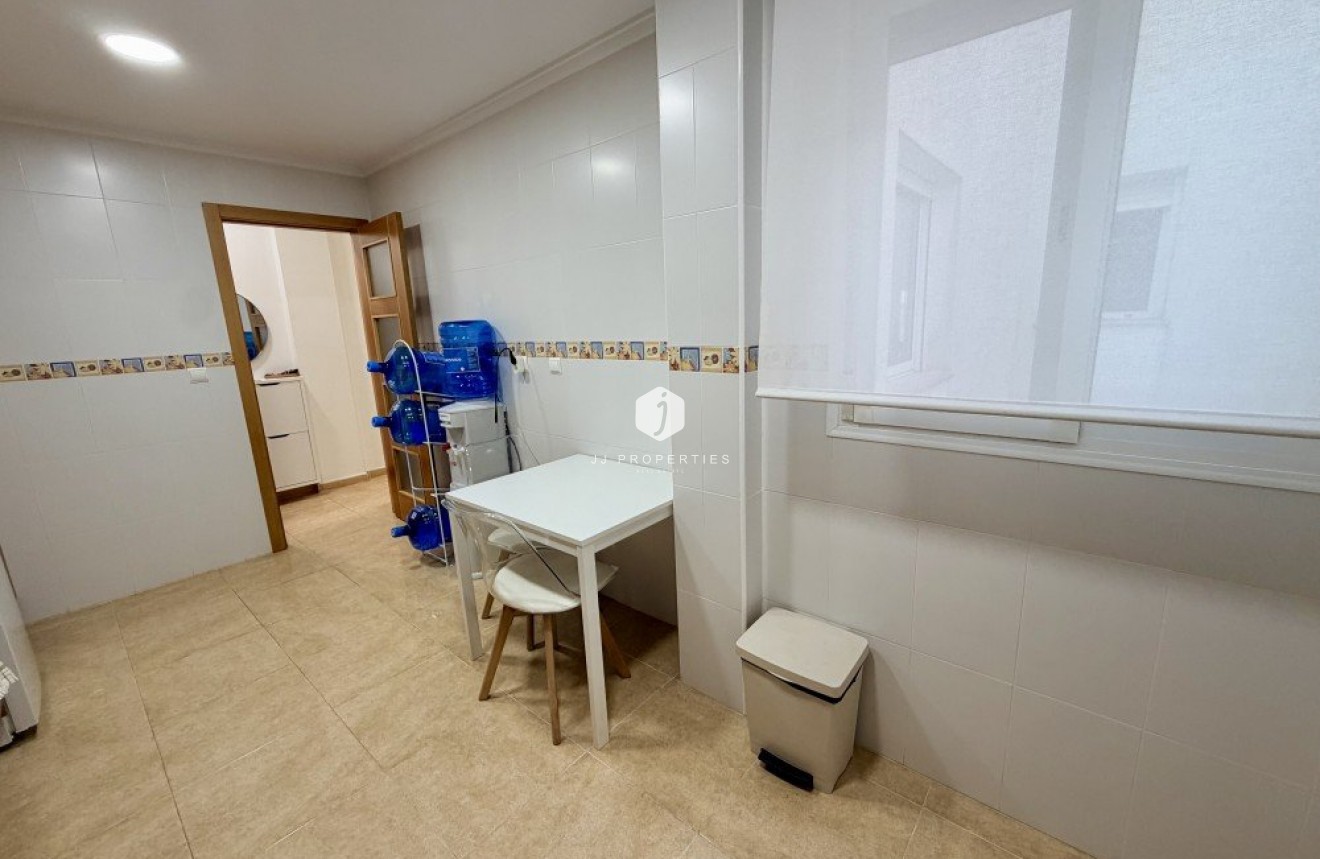 Segunda mano - Apartamento / piso -
Dolores - Costa Blanca