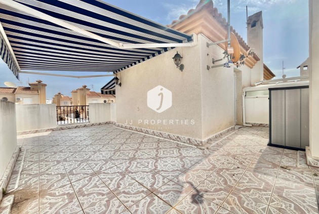 Resale - Chalet -
Orihuela Costa - Playa Flamenca