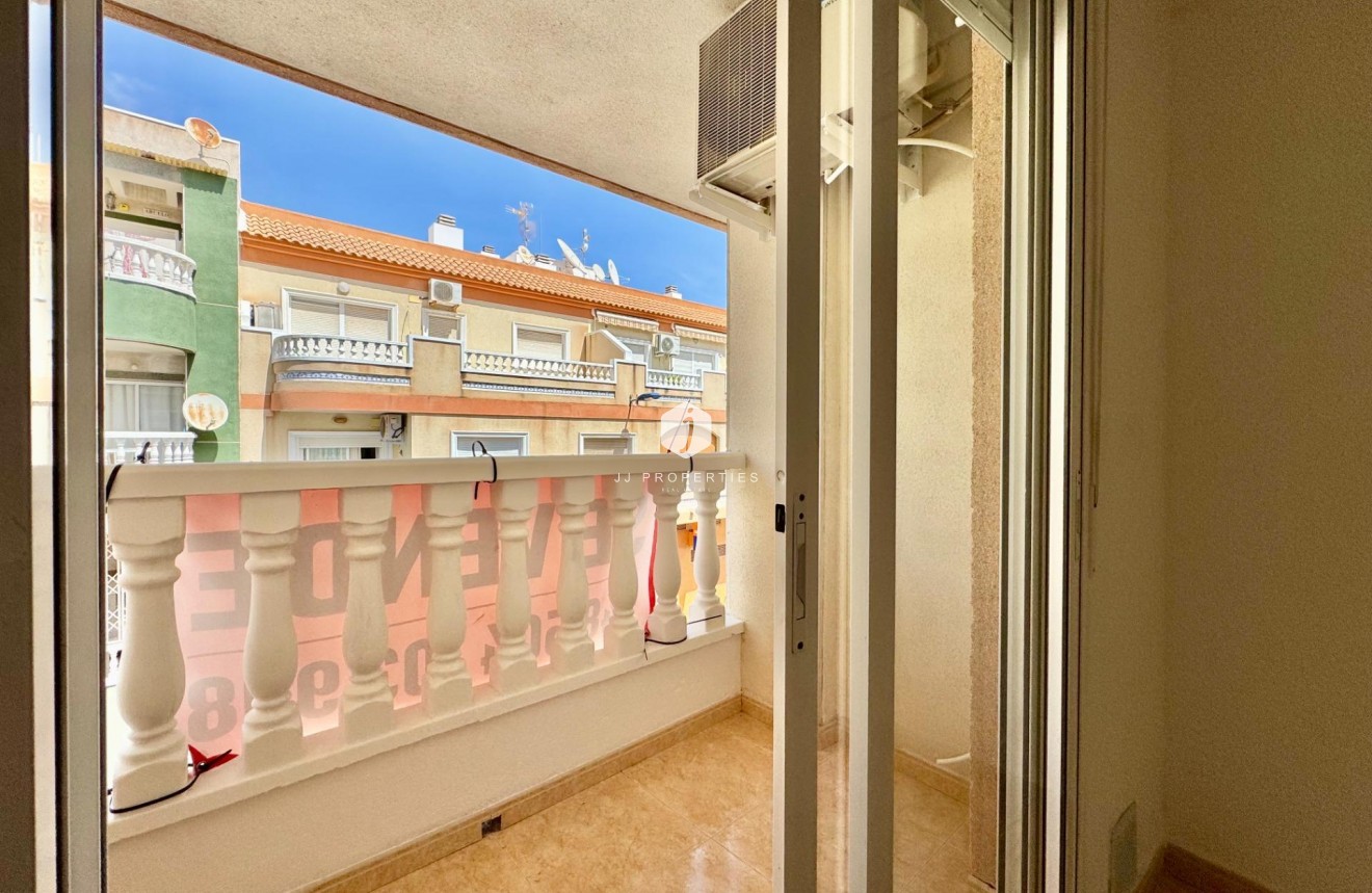 Aus zweiter Hand - Wohnung -
Torrevieja - Centro