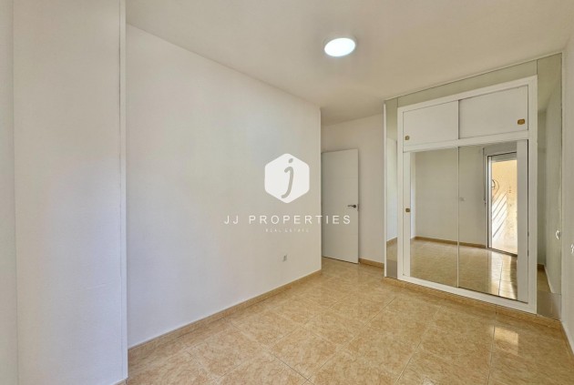Aus zweiter Hand - Wohnung -
Torrevieja - Centro