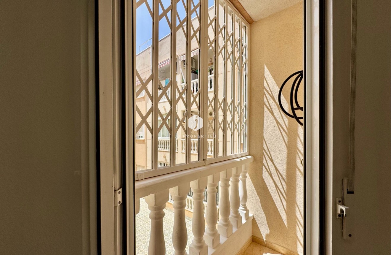 Aus zweiter Hand - Wohnung -
Torrevieja - Centro