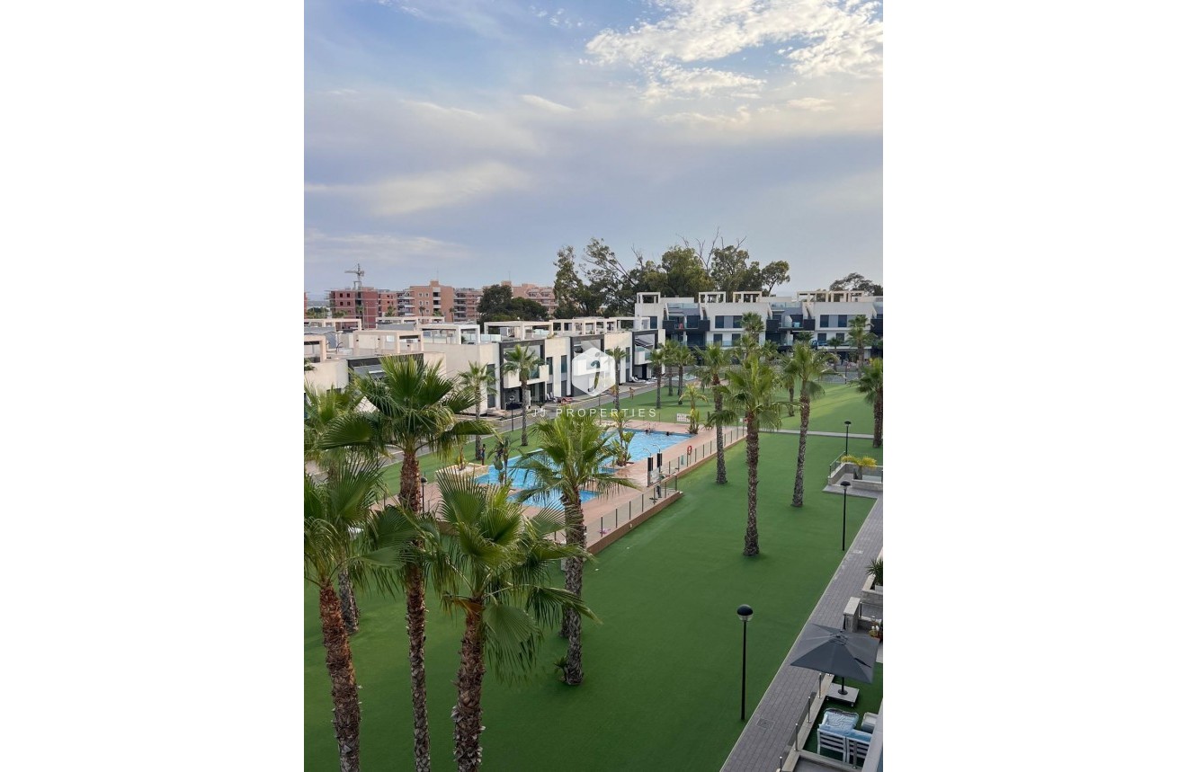 Resale - Penthouse -
Guardamar del Segura - El Raso