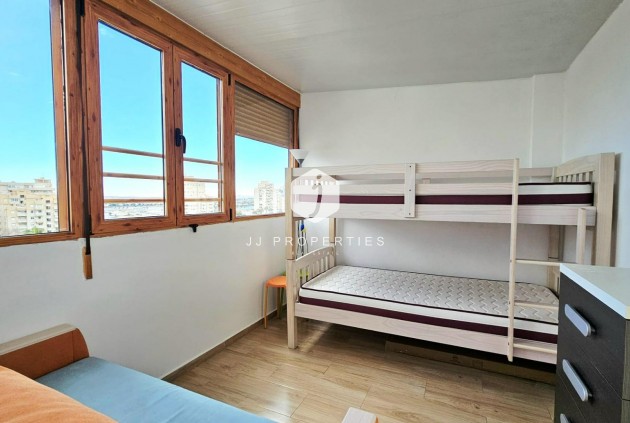 Segunda mano - Apartamento / piso -
Torrevieja - Nueva Torrevieja