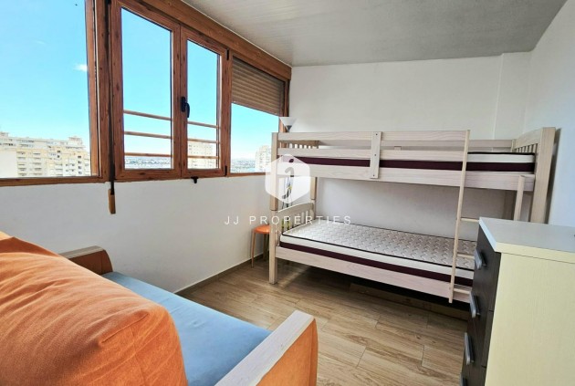 Segunda mano - Apartamento / piso -
Torrevieja - Nueva Torrevieja