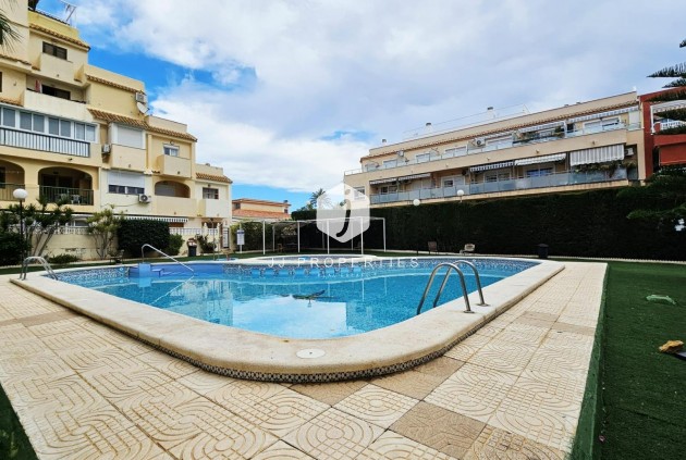 Segunda mano - Apartamento / piso -
Torrevieja - Nueva Torrevieja