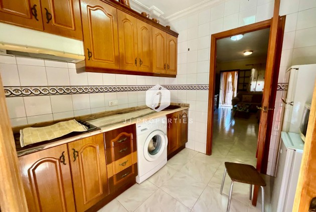 Resale - Bungalow -
Torrevieja - Torreblanca