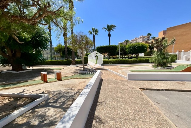 Resale - Bungalow -
Torrevieja - Torreblanca