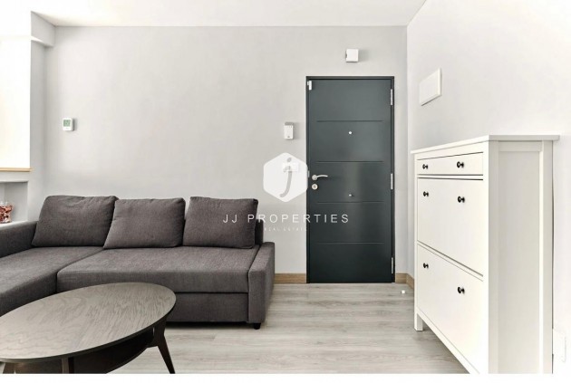 D'occasion - Appartement -
Torrevieja - Centro