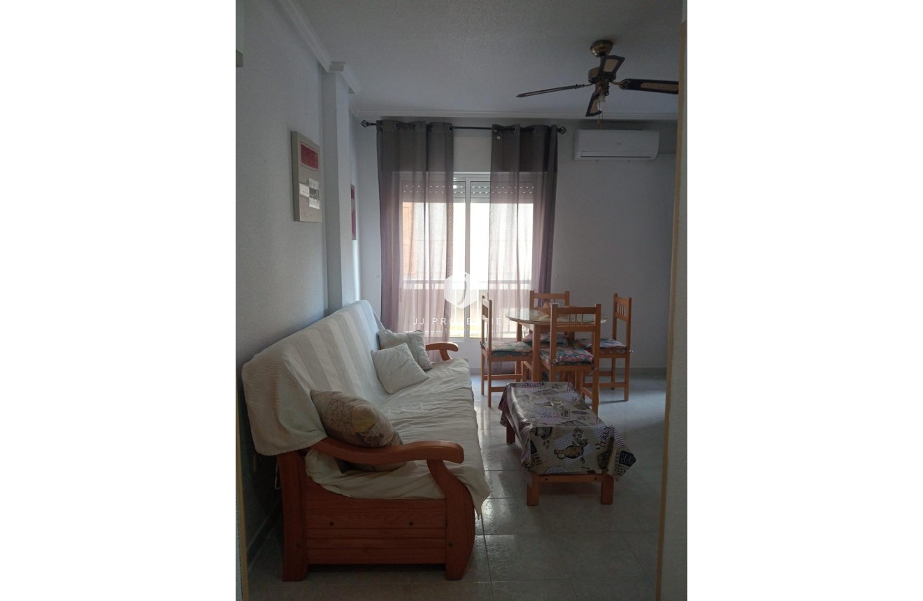 Resale - Apartment / flat -
Torrevieja - Acequion