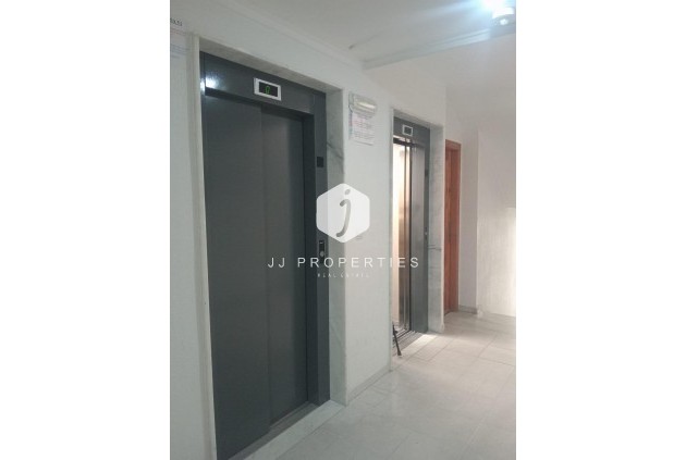Resale - Apartment / flat -
Torrevieja - Acequion