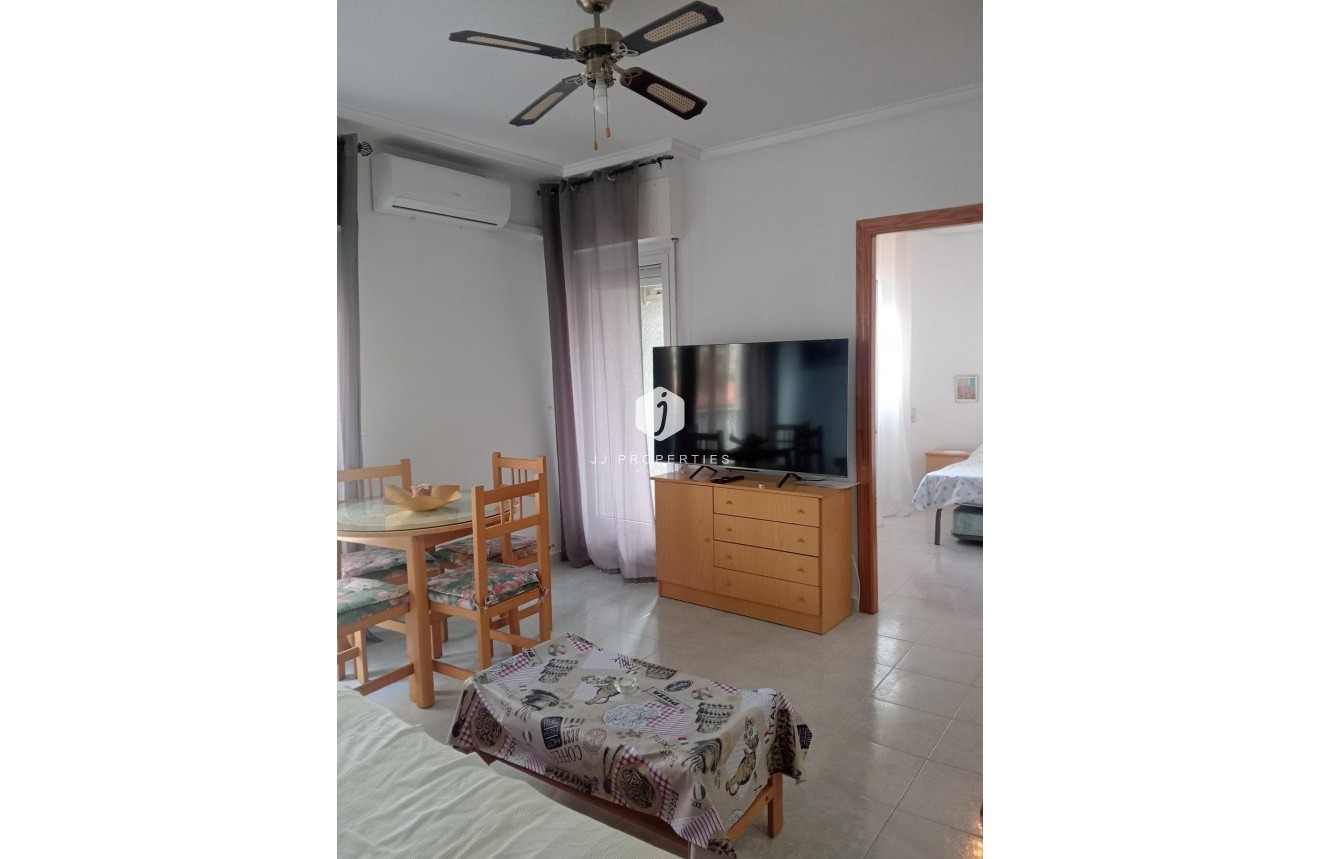 Resale - Apartment / flat -
Torrevieja - Acequion