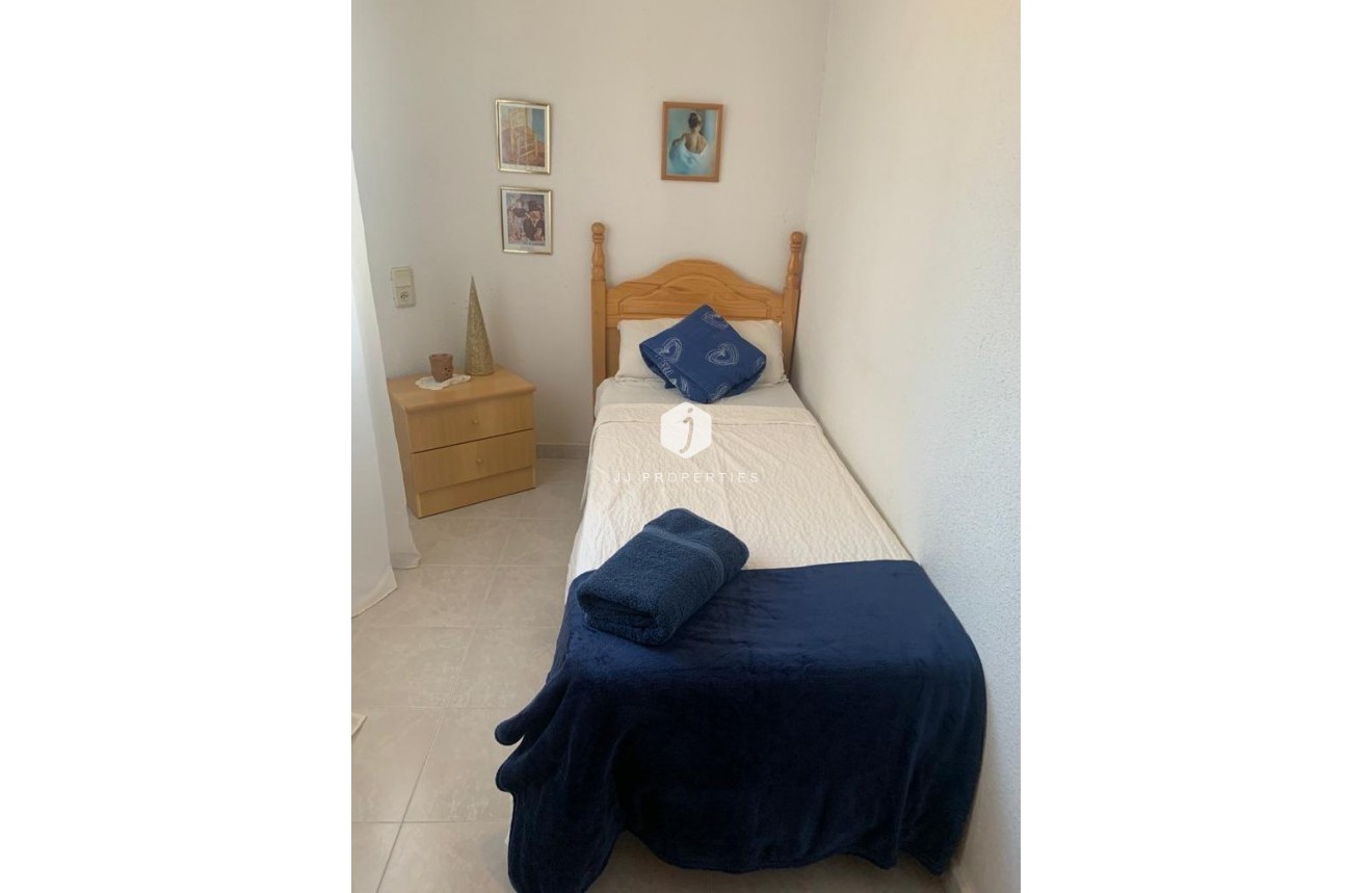 Resale - Apartment / flat -
Torrevieja - Acequion