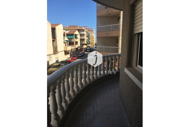Resale - Apartment / flat -
Torrevieja - Acequion