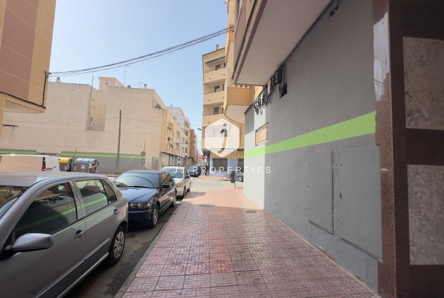 Tweedehands - Appartement / flat -
Torrevieja - Centro