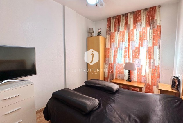 Tweedehands - Appartement / flat -
Torrevieja - Centro
