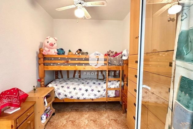 Tweedehands - Appartement / flat -
Torrevieja - Centro