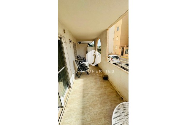 D'occasion - Appartement -
Torrevieja - Costa Blanca