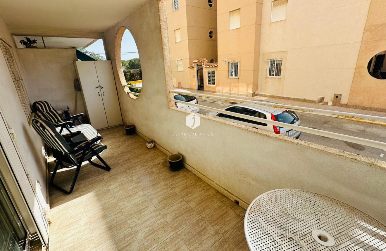D'occasion - Appartement -
Torrevieja - Costa Blanca