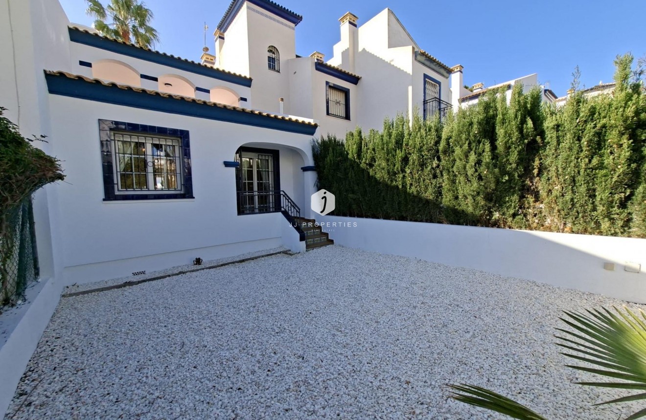Resale - Bungalow -
Orihuela Costa - Villamartín-las Filipinas