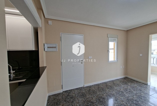 Aus zweiter Hand - Wohnung -
Orihuela Costa - Costa Blanca