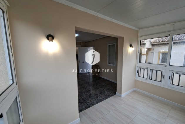 Aus zweiter Hand - Wohnung -
Orihuela Costa - Costa Blanca
